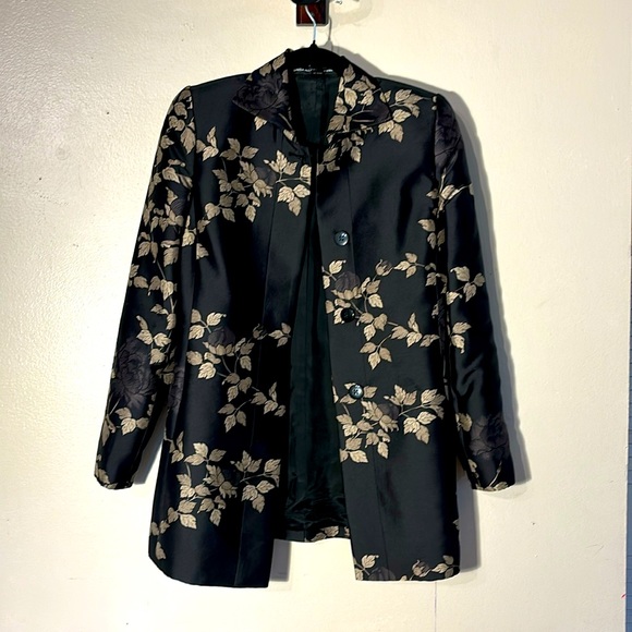 linda allard ellen tracy Jackets & Blazers - Linda Allard, Ellen Tracy, petite size 0 blazer black with leaves